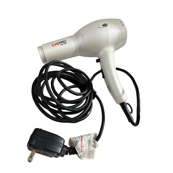 CHI PRO LOW EMF Professional Hair Dryer MODEL GF8157 White Blow Dryer - Picture 1 of 7